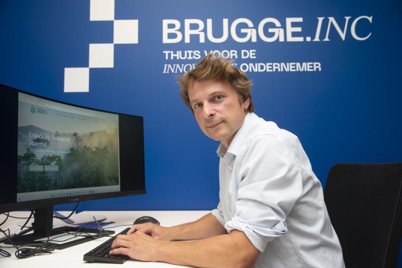 Bedrijvencontactdagen: Bezoek Brugge.Inc op stand 151 - “Housing, community en coaching” Thomas Vanagt